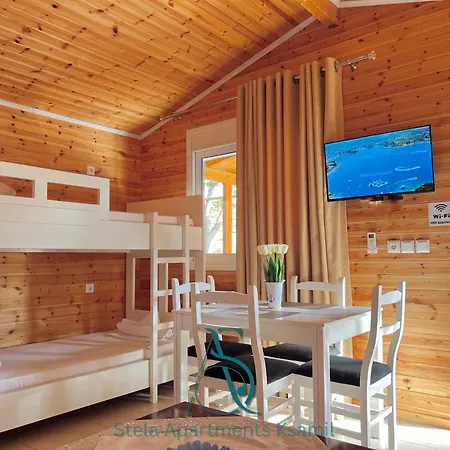Stela Guest house Ksamil